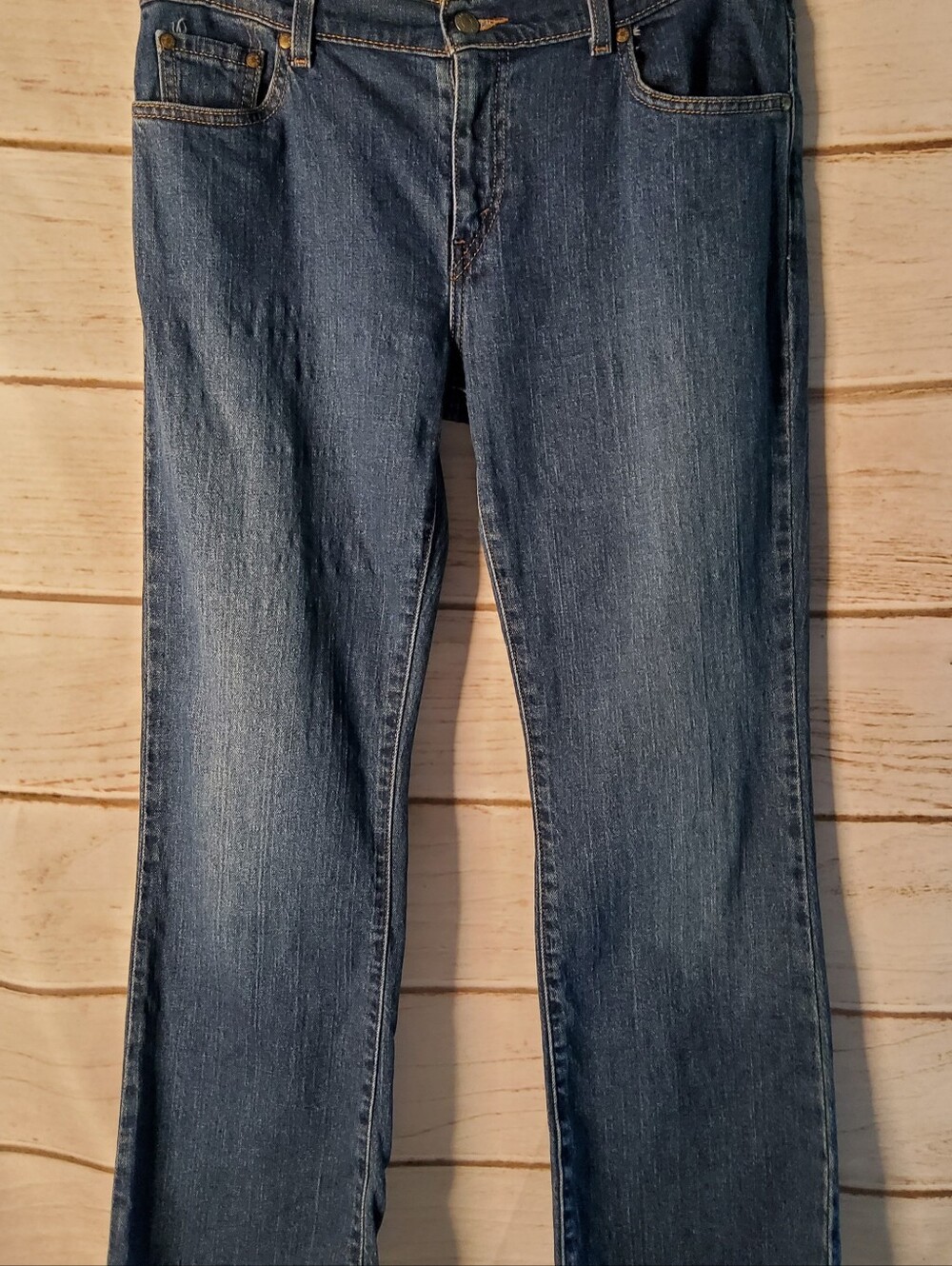 Levi's 515 Vintage Women's Boot Cut Jeans - Medium Blue Wash